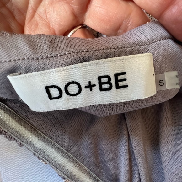 Cute little top - Picture 3 of 4